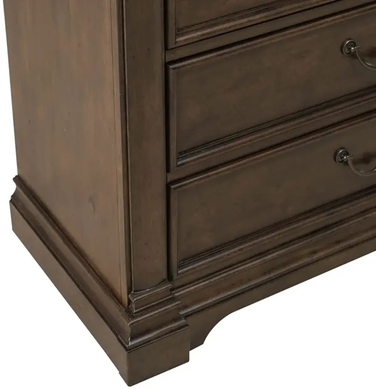 Arden Road Chest