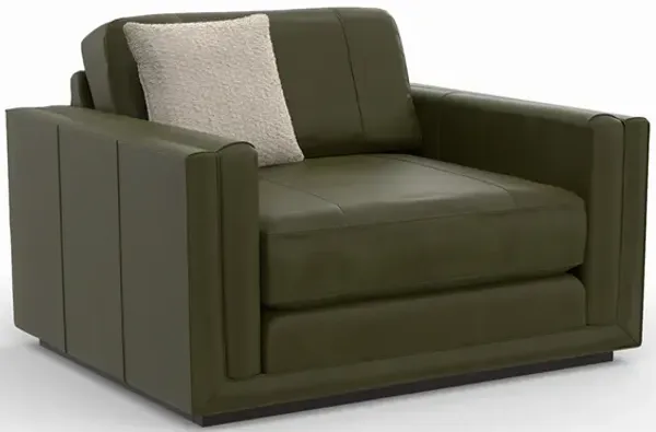 Laci Chair and a Half
