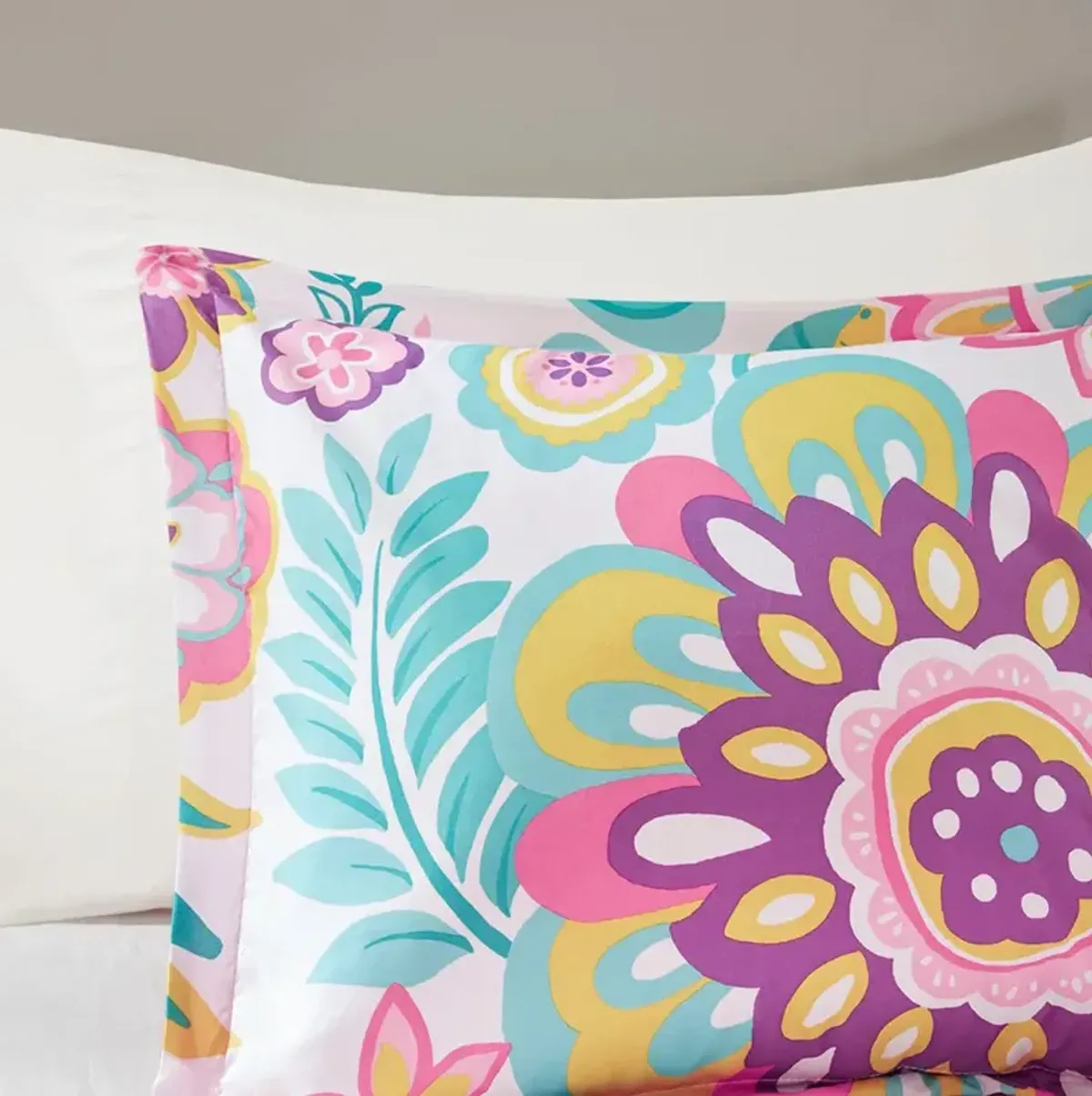 Twin / Twin XL Camille Comforter Set
