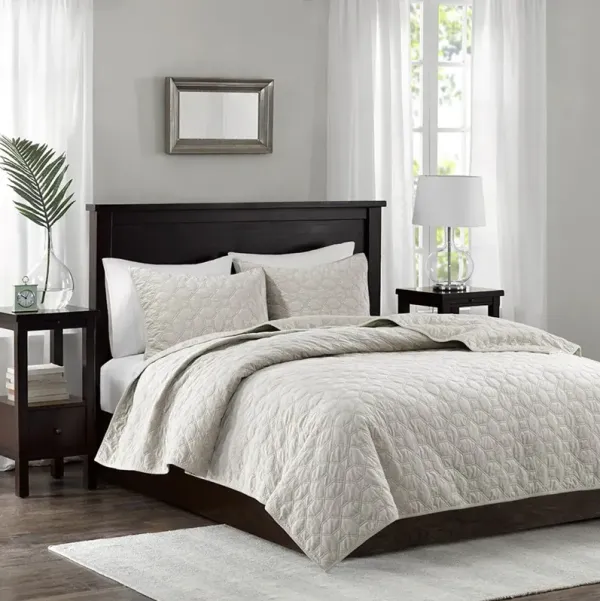 Full / Queen Harper Ivory Coverlet Set