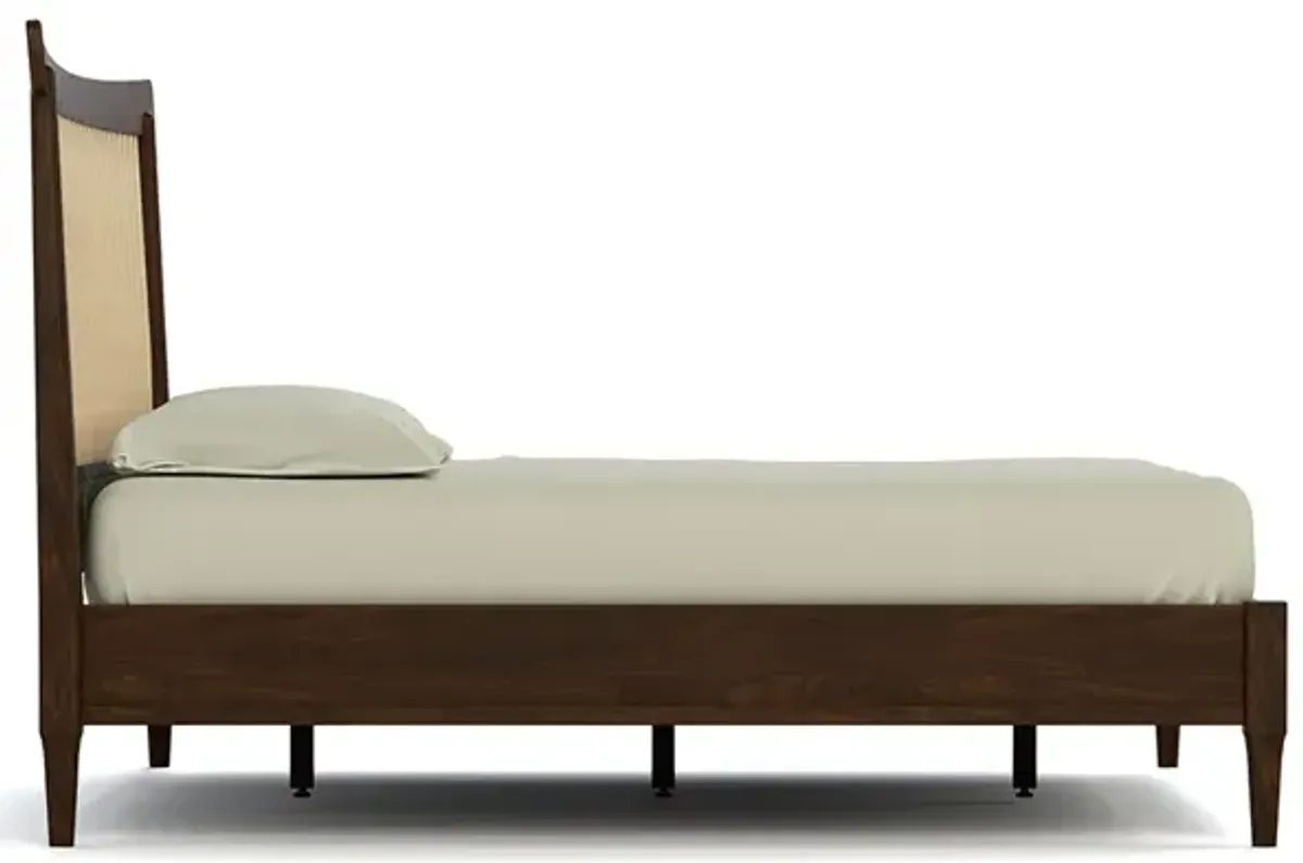 Hudson Valley Spindle Bed - King