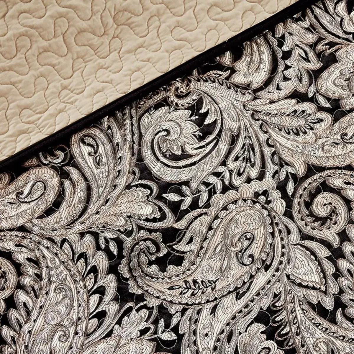 King / Cal King Aubrey Quilted Reversible Coverlet Set