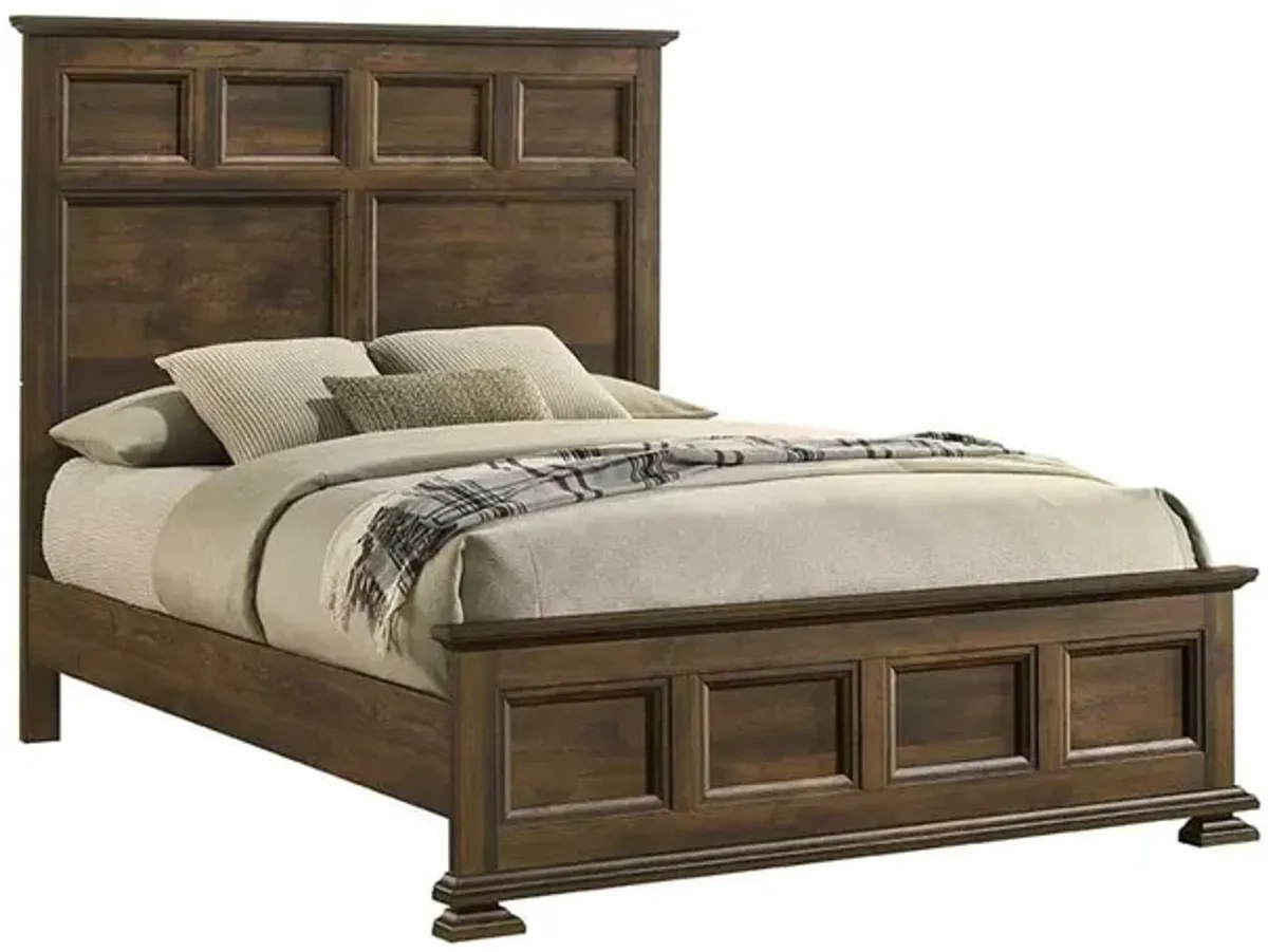 Queen / White Wellington Bed