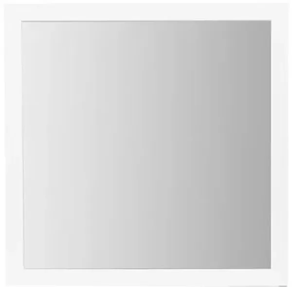 Luccia Mirror