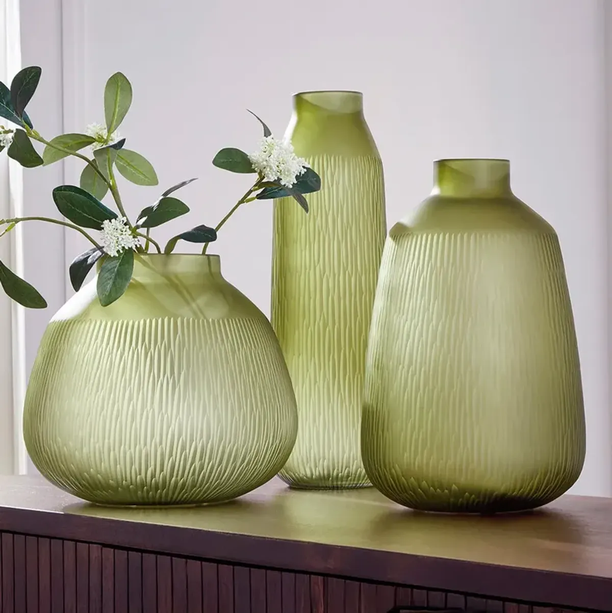 Scottyard Vase I