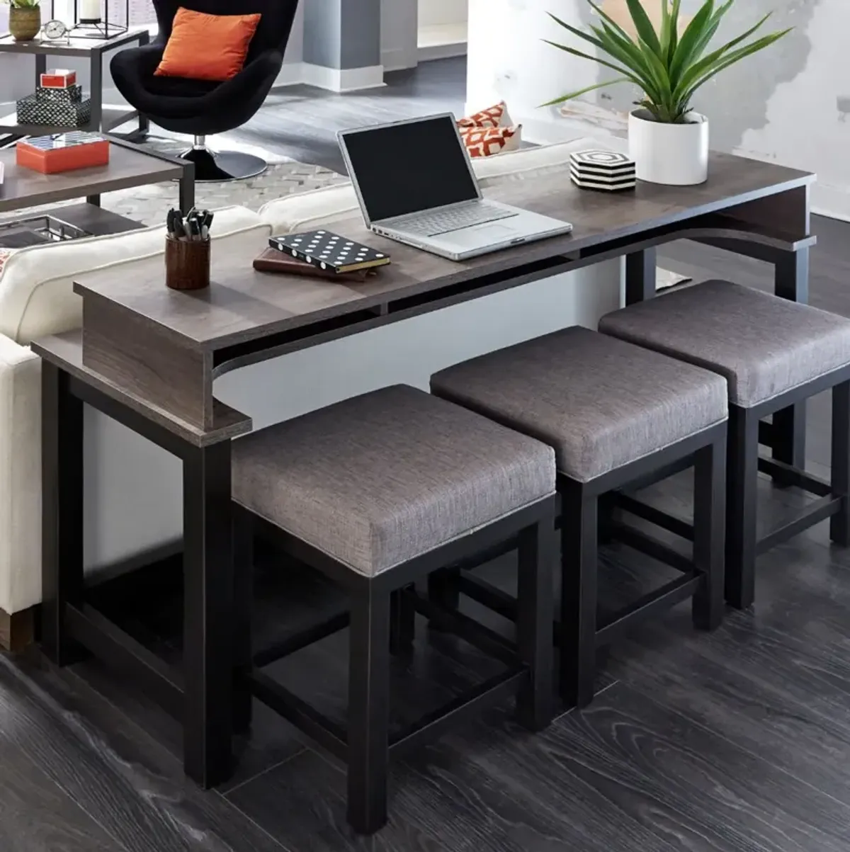 Tanners Creek Console Bar with Stools