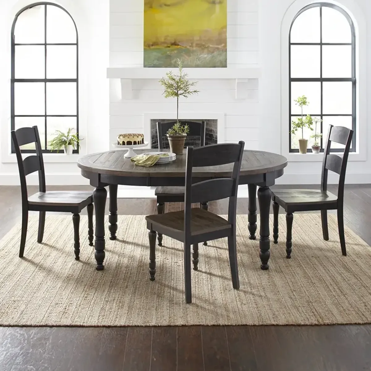 Madison County Oval Dining Set - Black