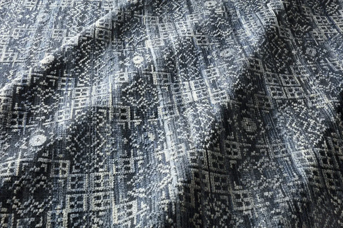 Idris Ink Area Rug - 7 9  x 9 9   