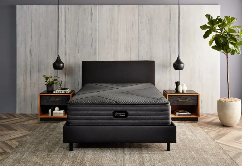 LX Hybrid Firm Queen Mattress