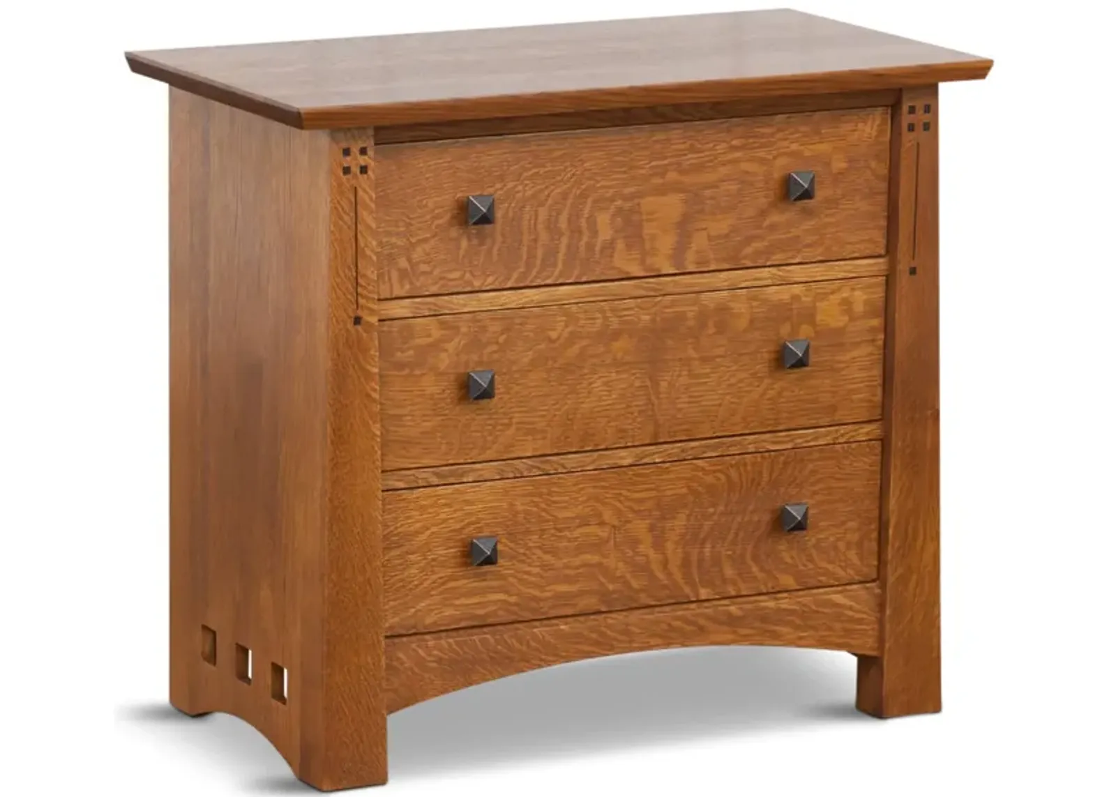 Highlands 3 Drawer Nightstand