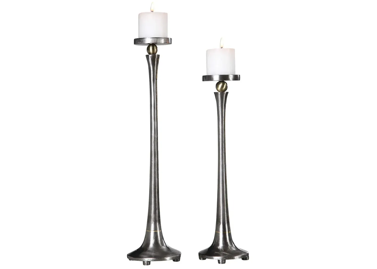 Set of 2 Aliso Metal Candleholders