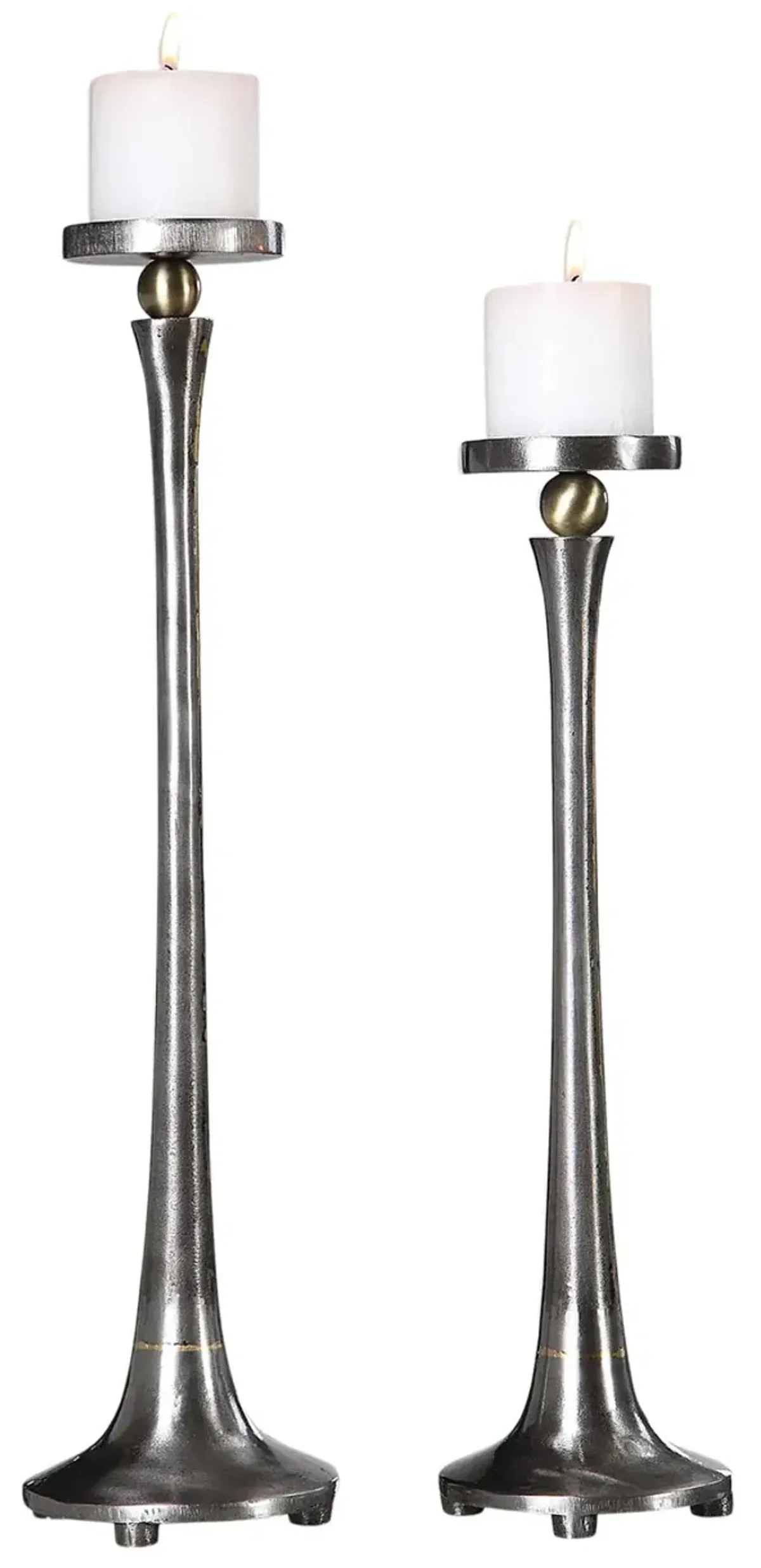 Set of 2 Aliso Metal Candleholders