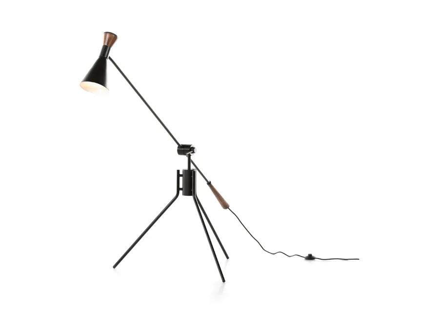 Walt Floor Lamp