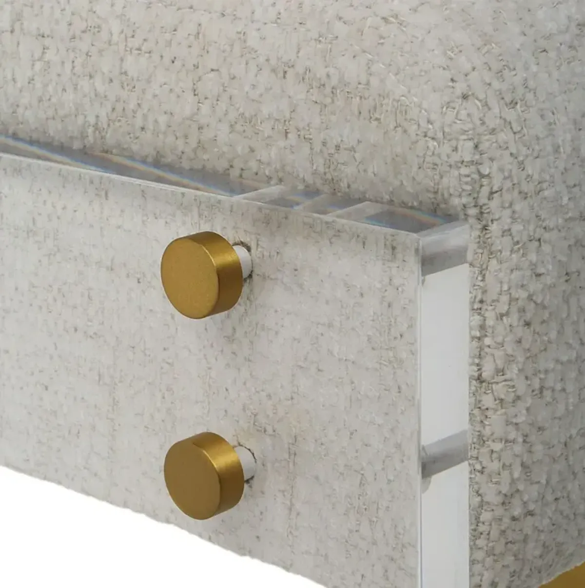 Apparition Bench