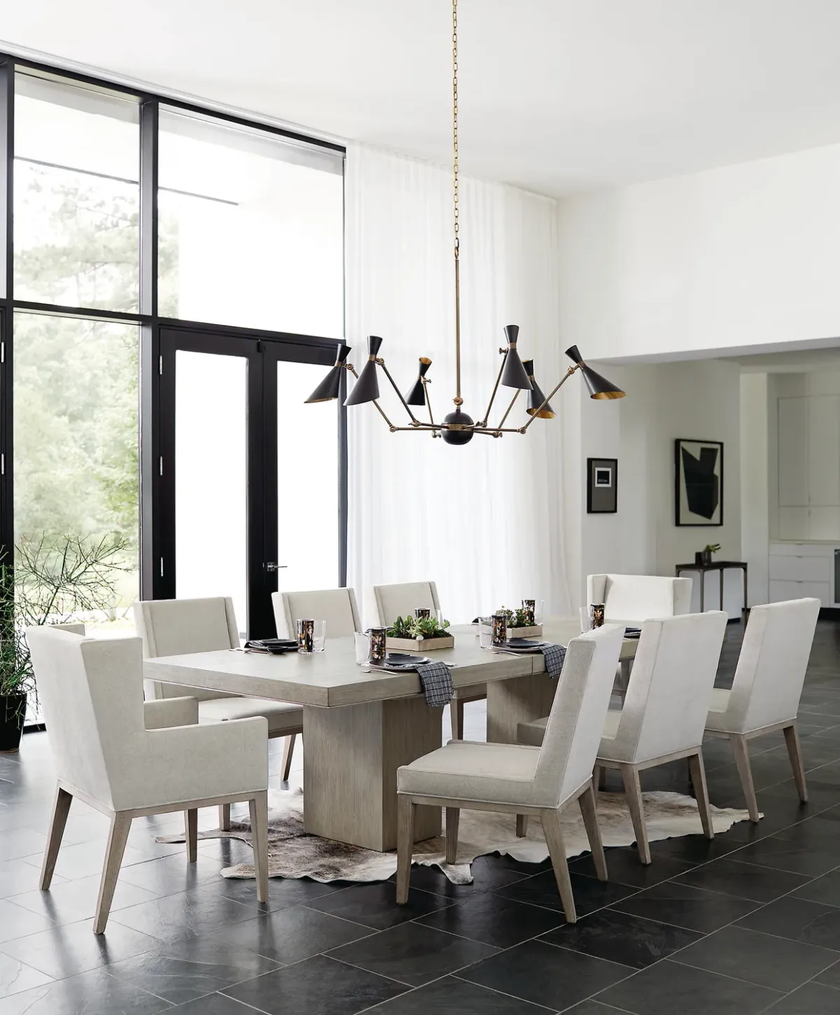 Linea Dining Table