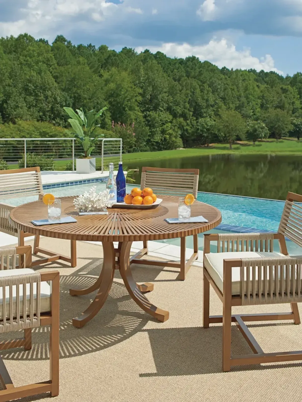 St. Tropez Round Dining Table