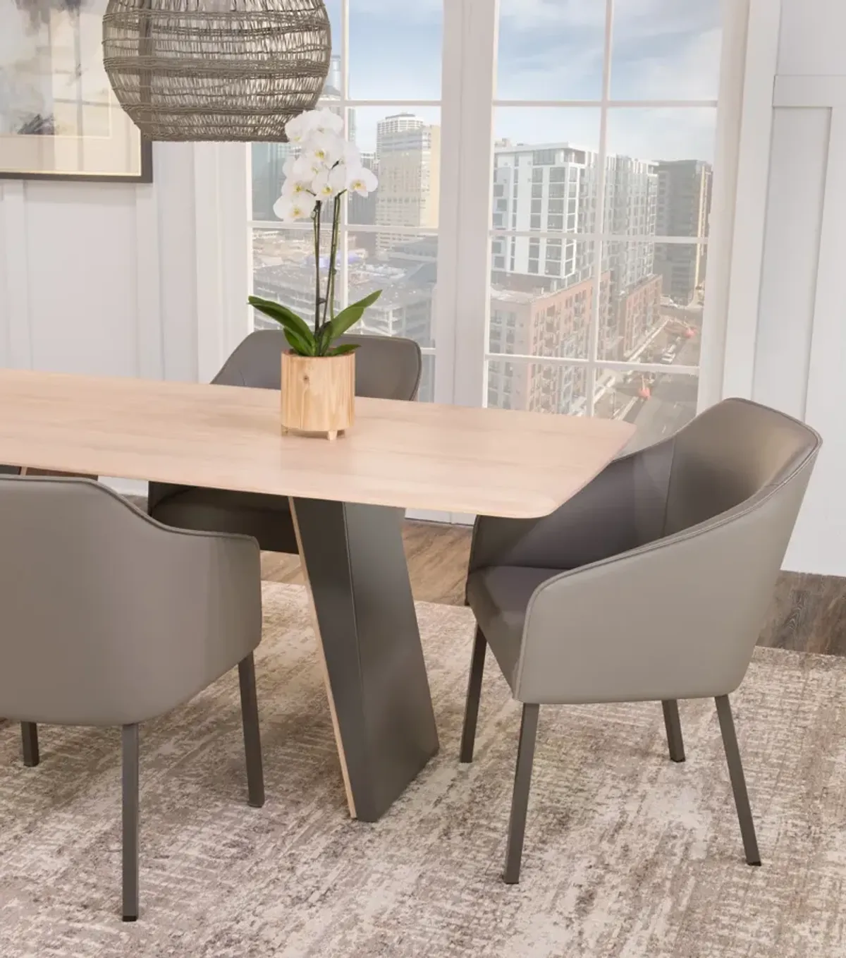 TIMESLESS 5 PIECE DINING SET