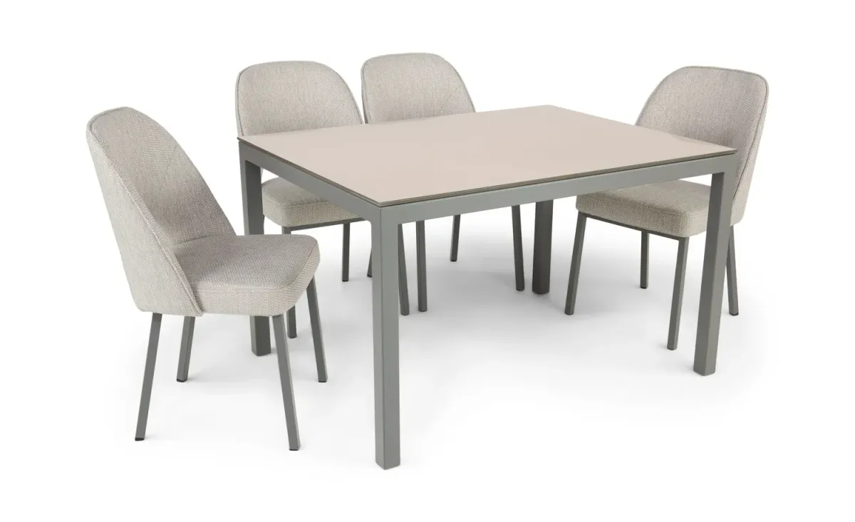 Cubo Dining Table And 4 Chairs