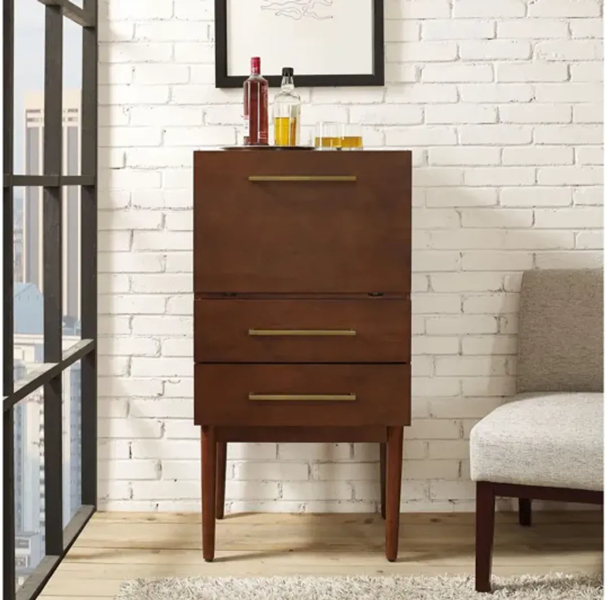 Everett Spirit Cabinet in Mahogany