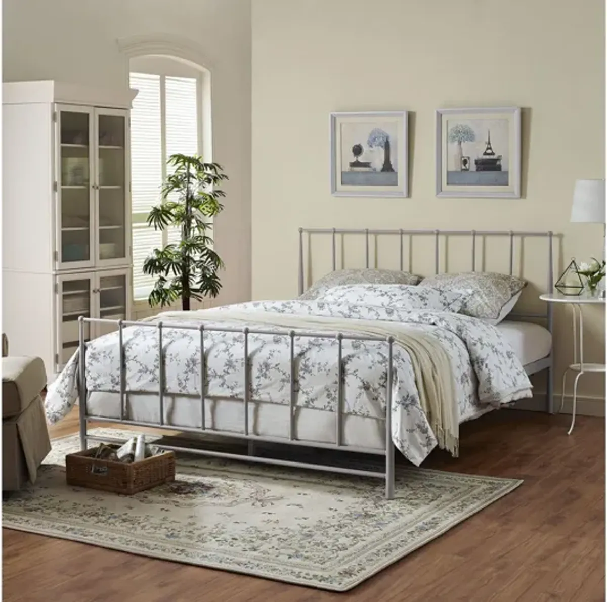 Estate King Bed in Grey