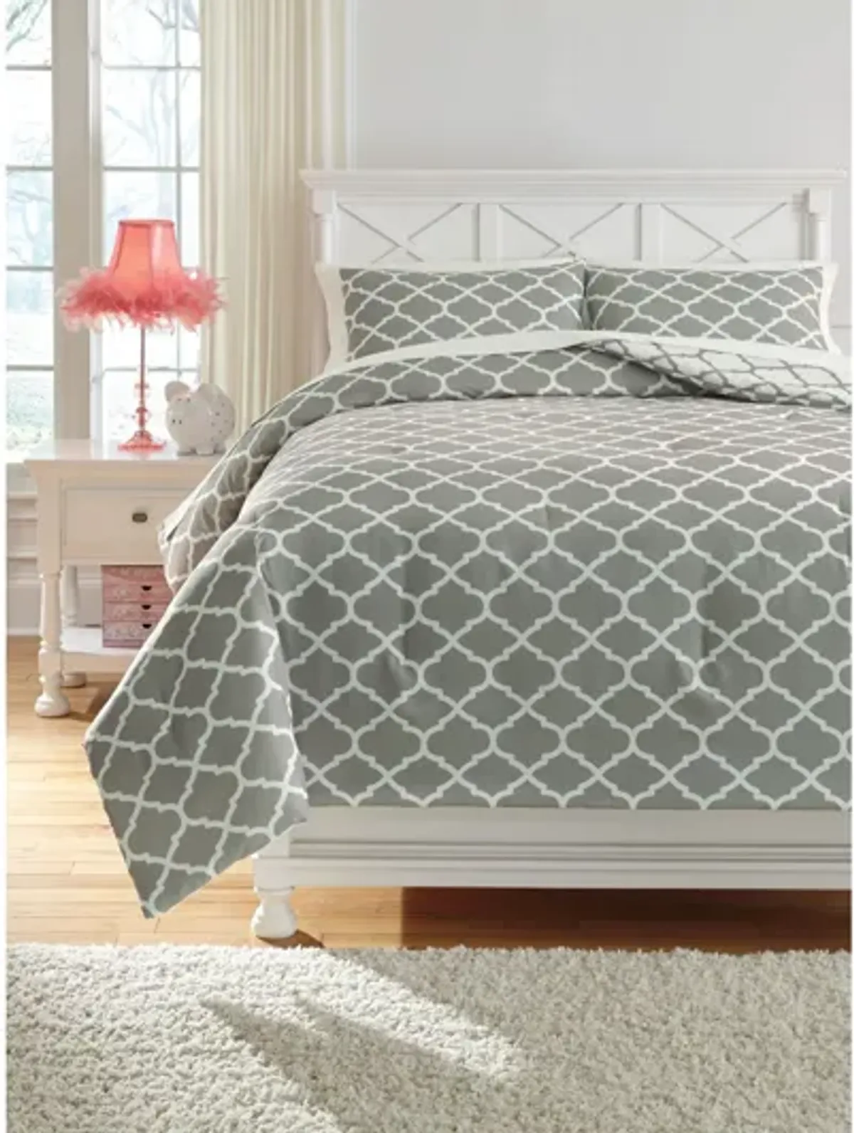 Media 3-Piece Full Comforter Set