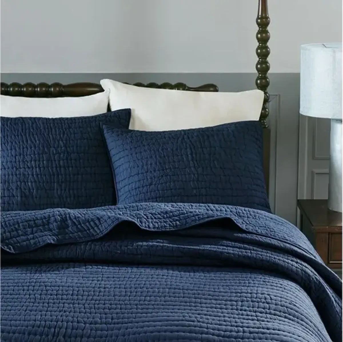 Serene Cotton Hand Quilted Blue Full/Queen Coverlet Set