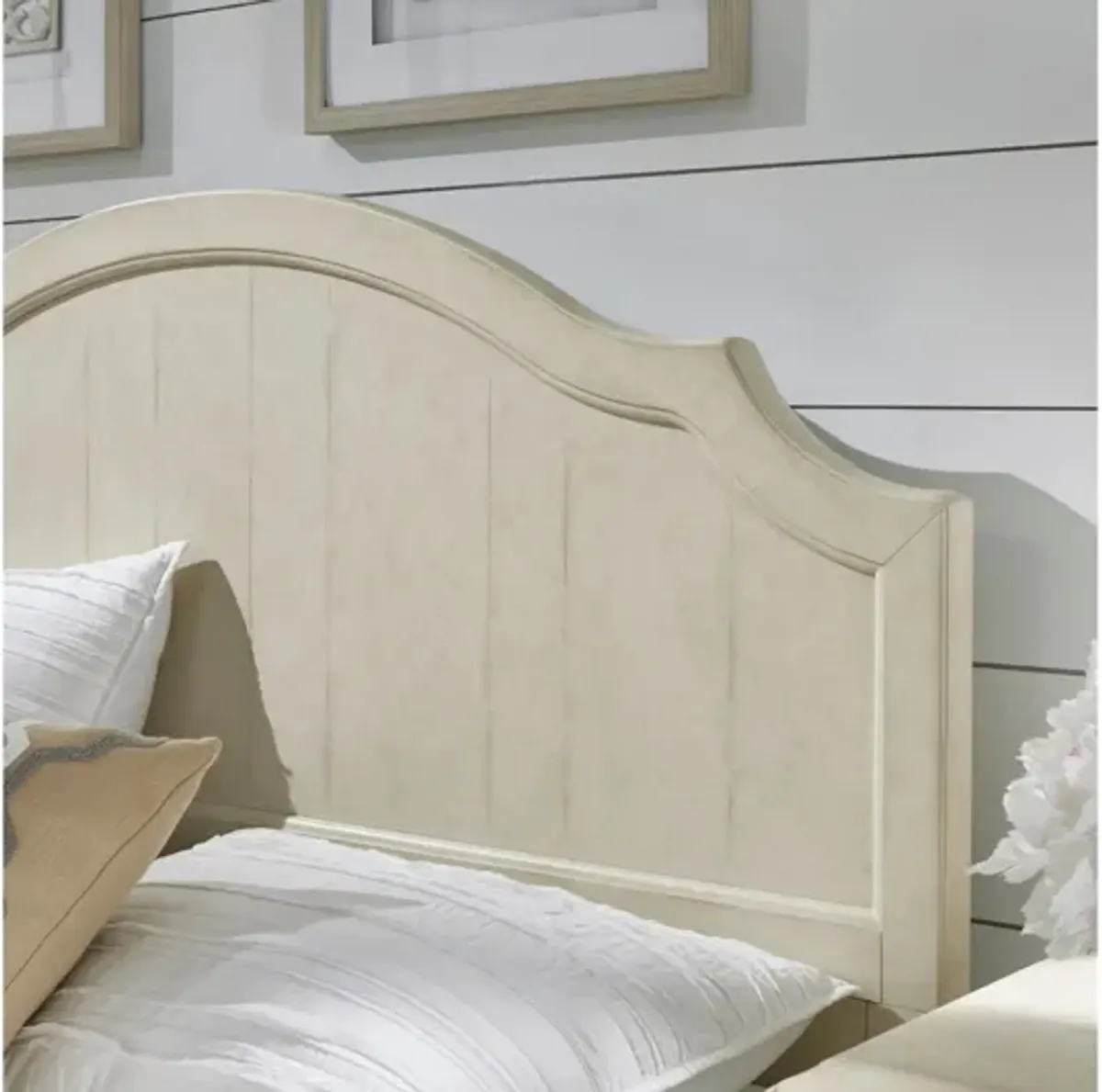 Chambre Queen Headboard by homestyles