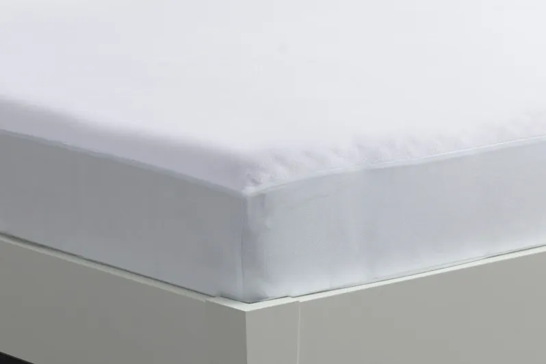 iProtect Twin Mattress Protector by BEDGEAR