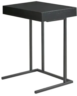 Wynn Pull Up Table in Black