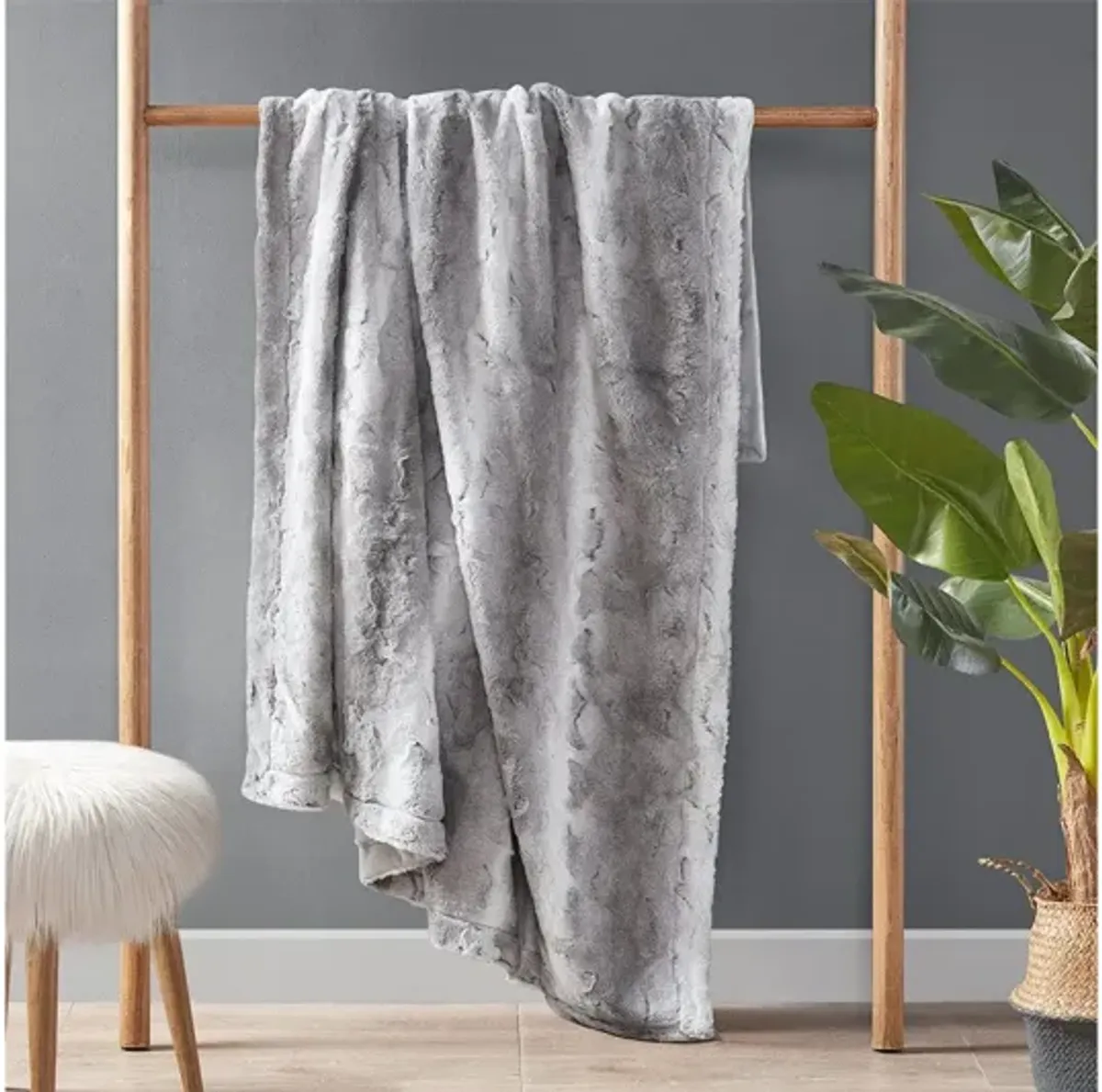 Zuri Oversized Faux Fur Throw in Grey