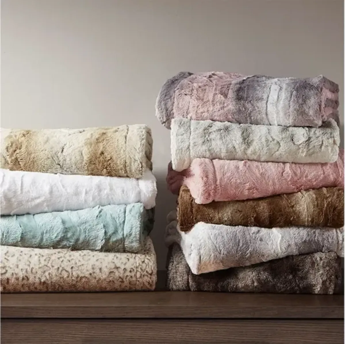 Zuri Oversized Faux Fur Throw in Blush & Grey