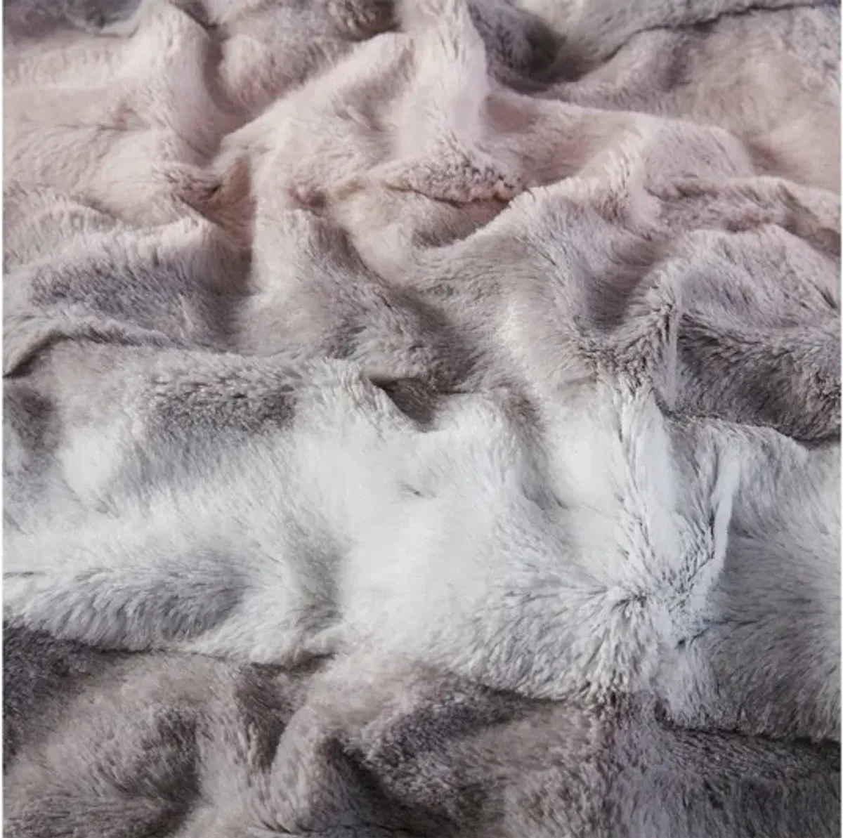 Zuri Oversized Faux Fur Throw in Blush & Grey