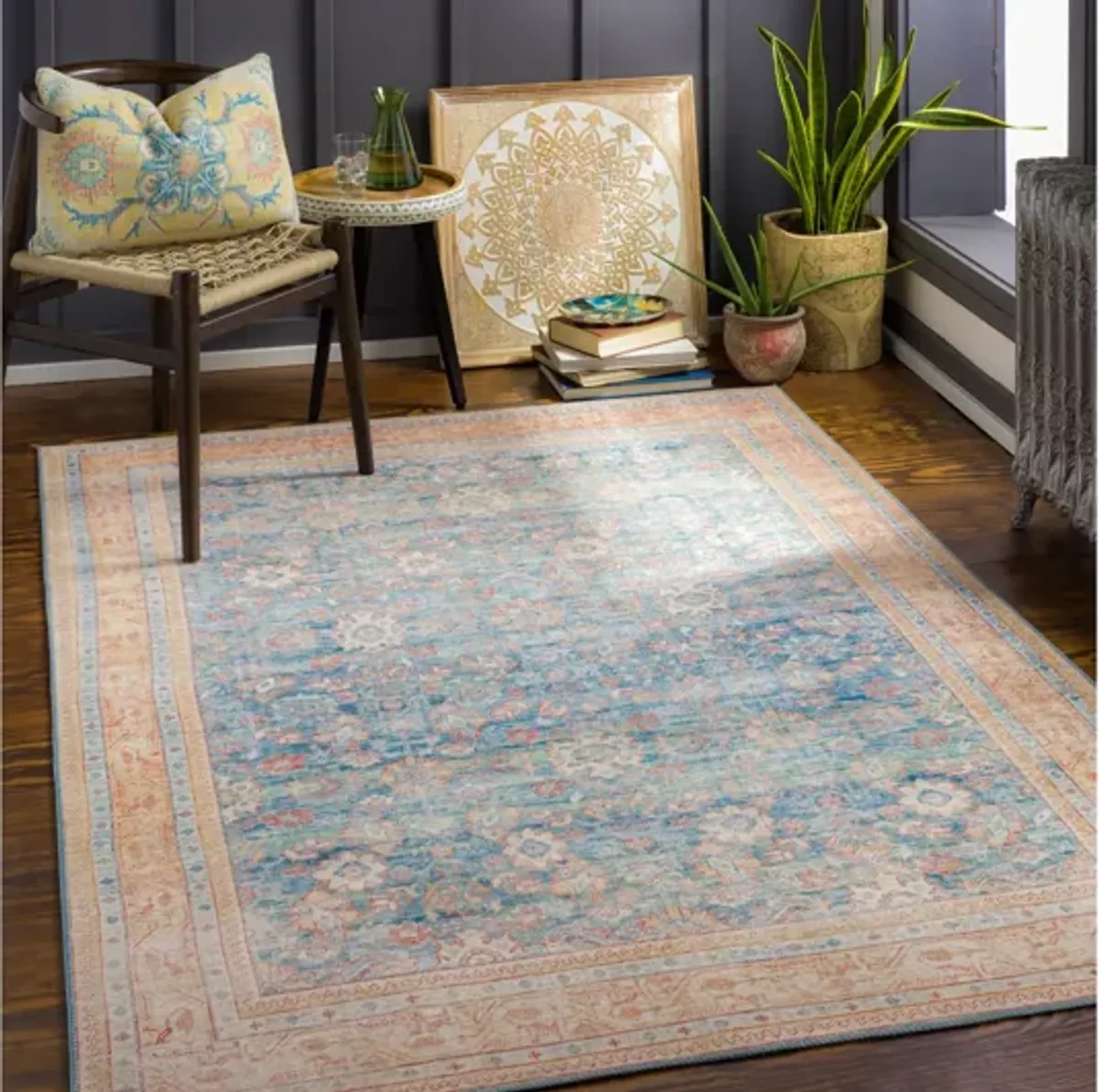 Iris 2'6" x 7'6" Area Rug