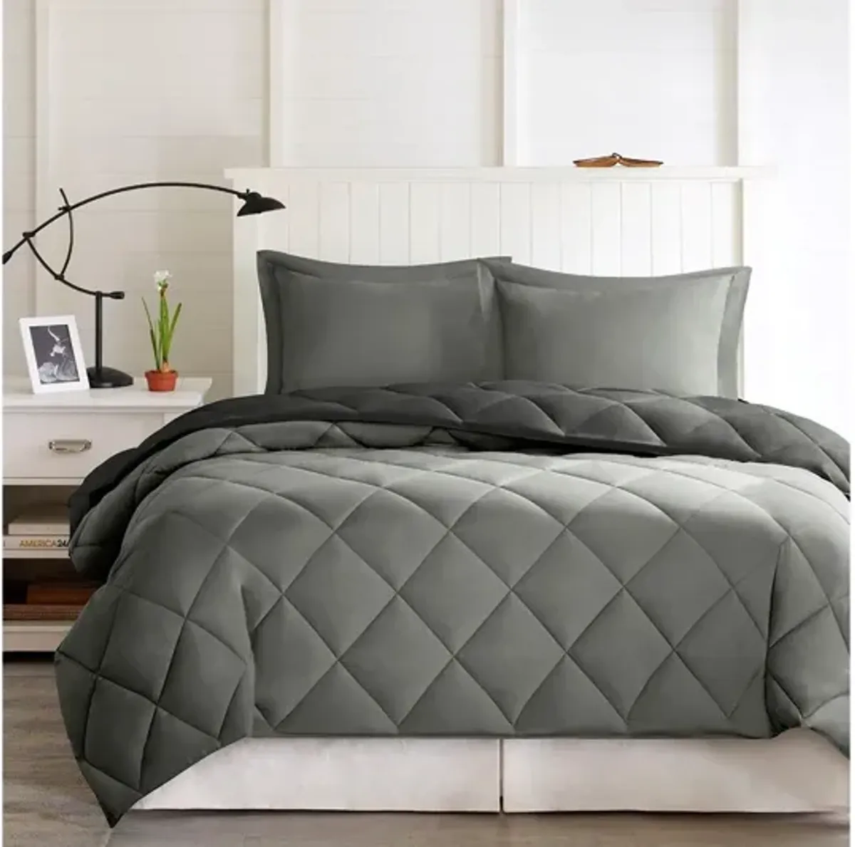 Larkspur 3M Scotchgard Diamond Quilting Reversible Down Alternative King Comforter Set in Black/Grey