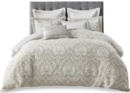 Manor Comforter Set in Queen