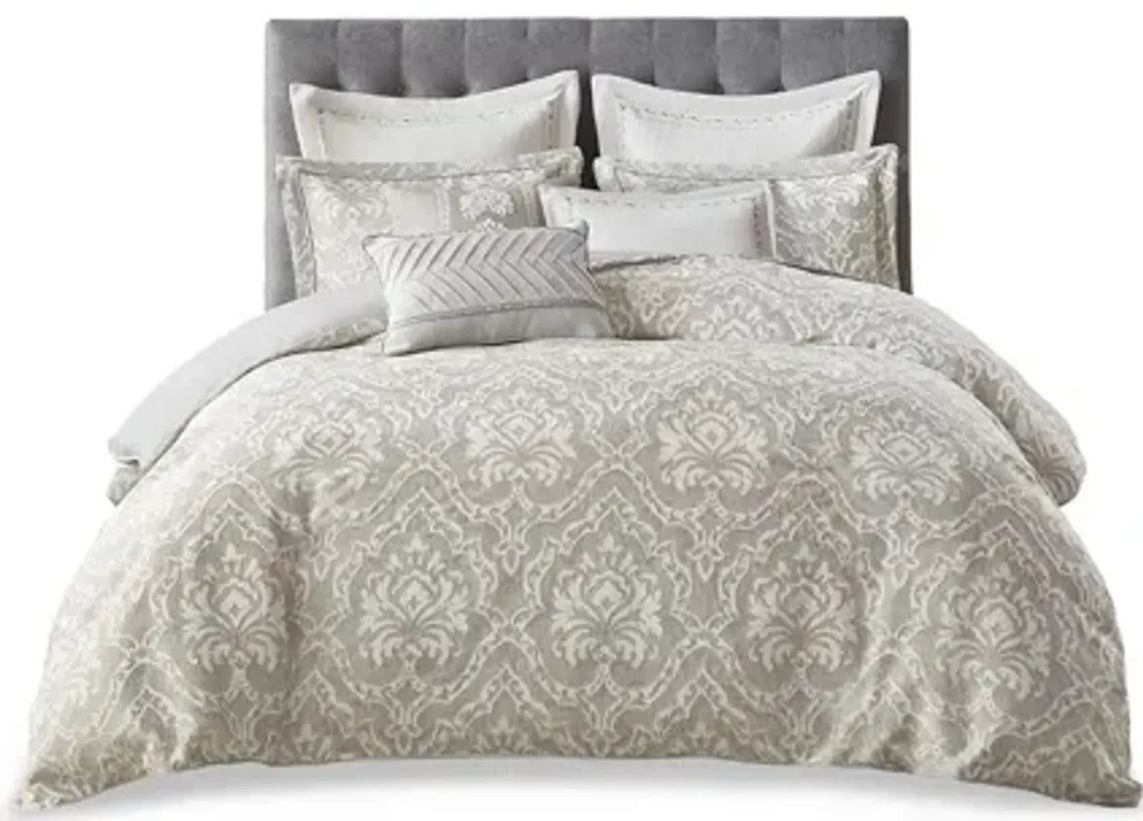 Manor Comforter Set in King