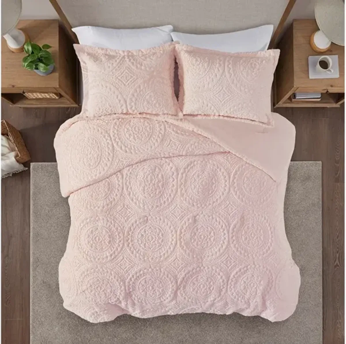 Arya Embroidered Medallion Faux Fur Blush Ultra Plush Twin Comforter Mini Set