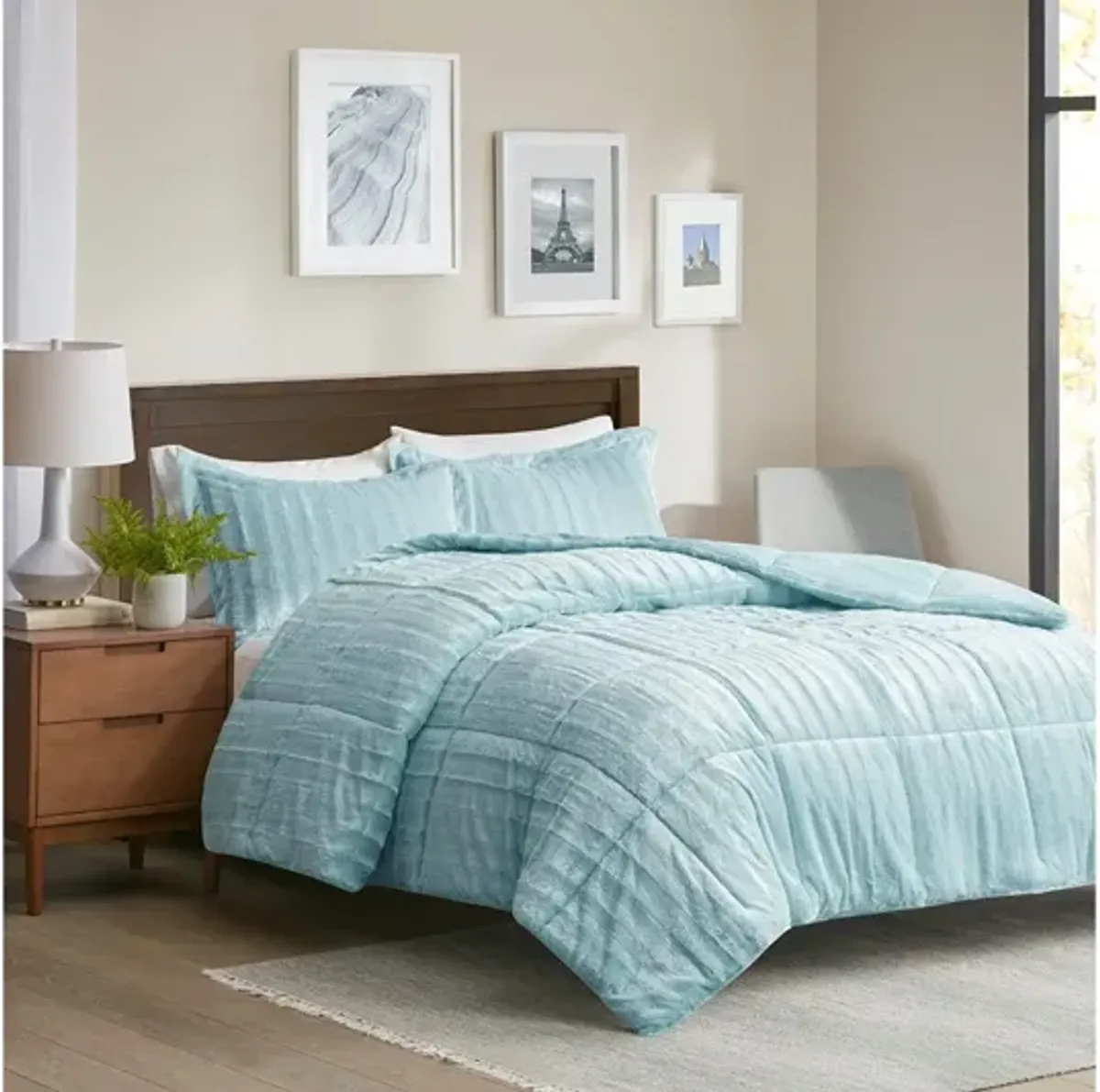 Duke Faux Fur Full/Queen Comforter Mini Set in Aqua