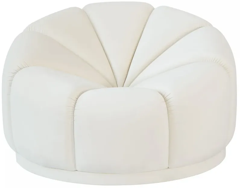 Marshmallow Cream Velvet Lounge Chair