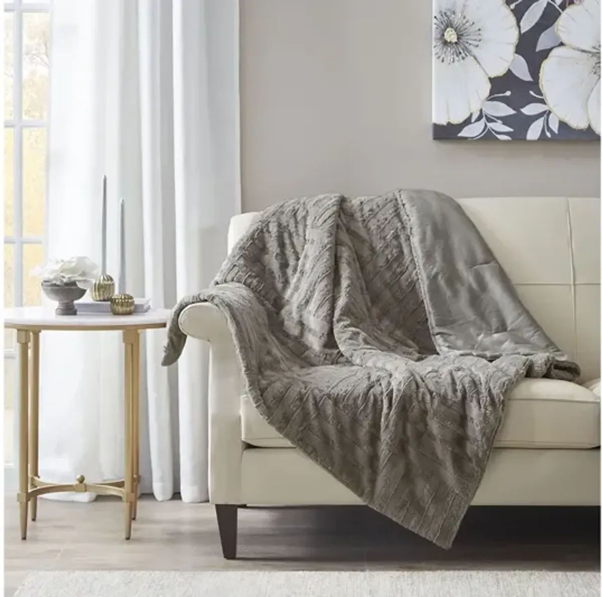 Arctic Ultra Plush Down Alternative Throw in Grey