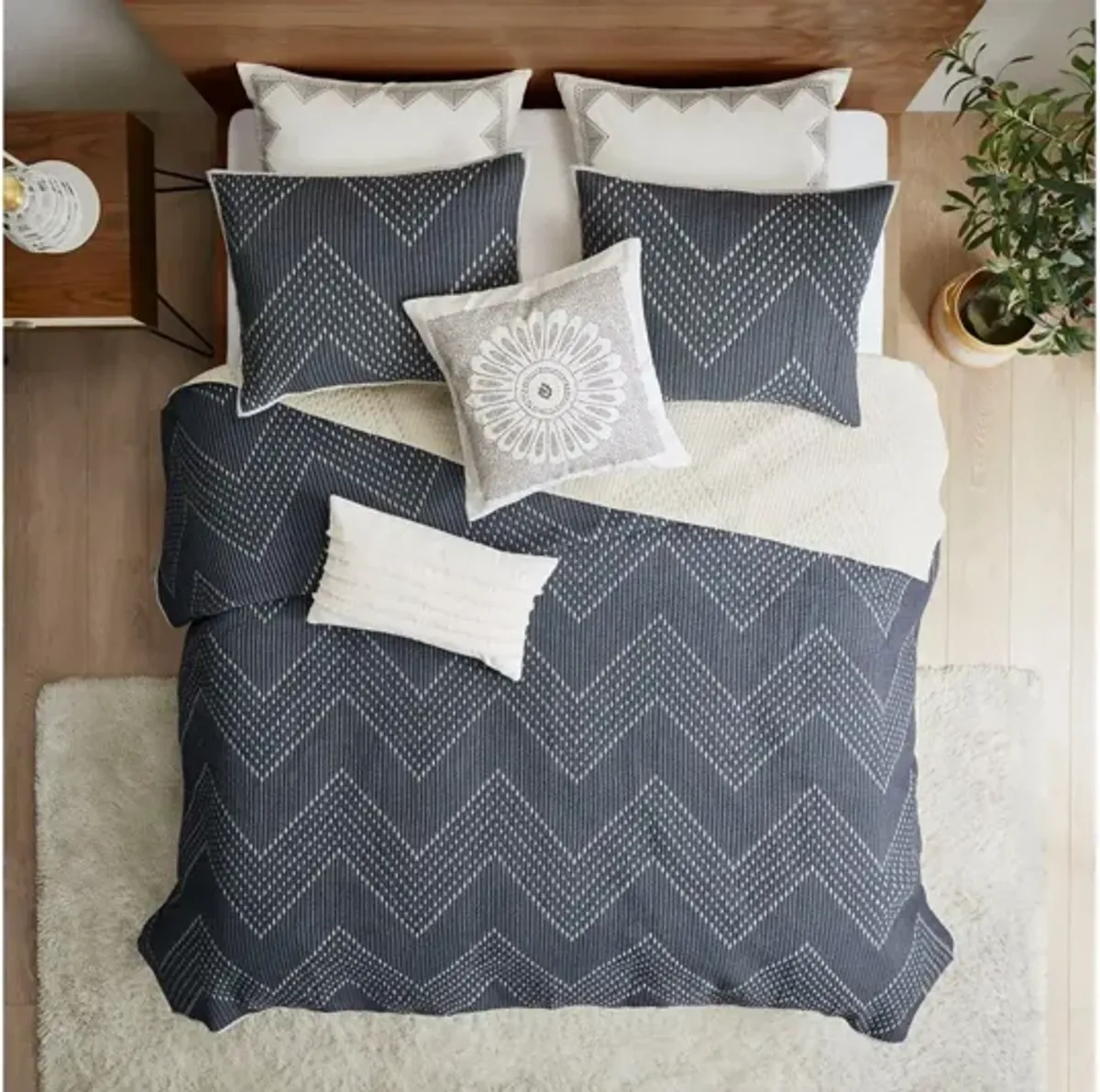 Pomona Cotton Embroidered 3 Piece King/Cal King Coverlet Set