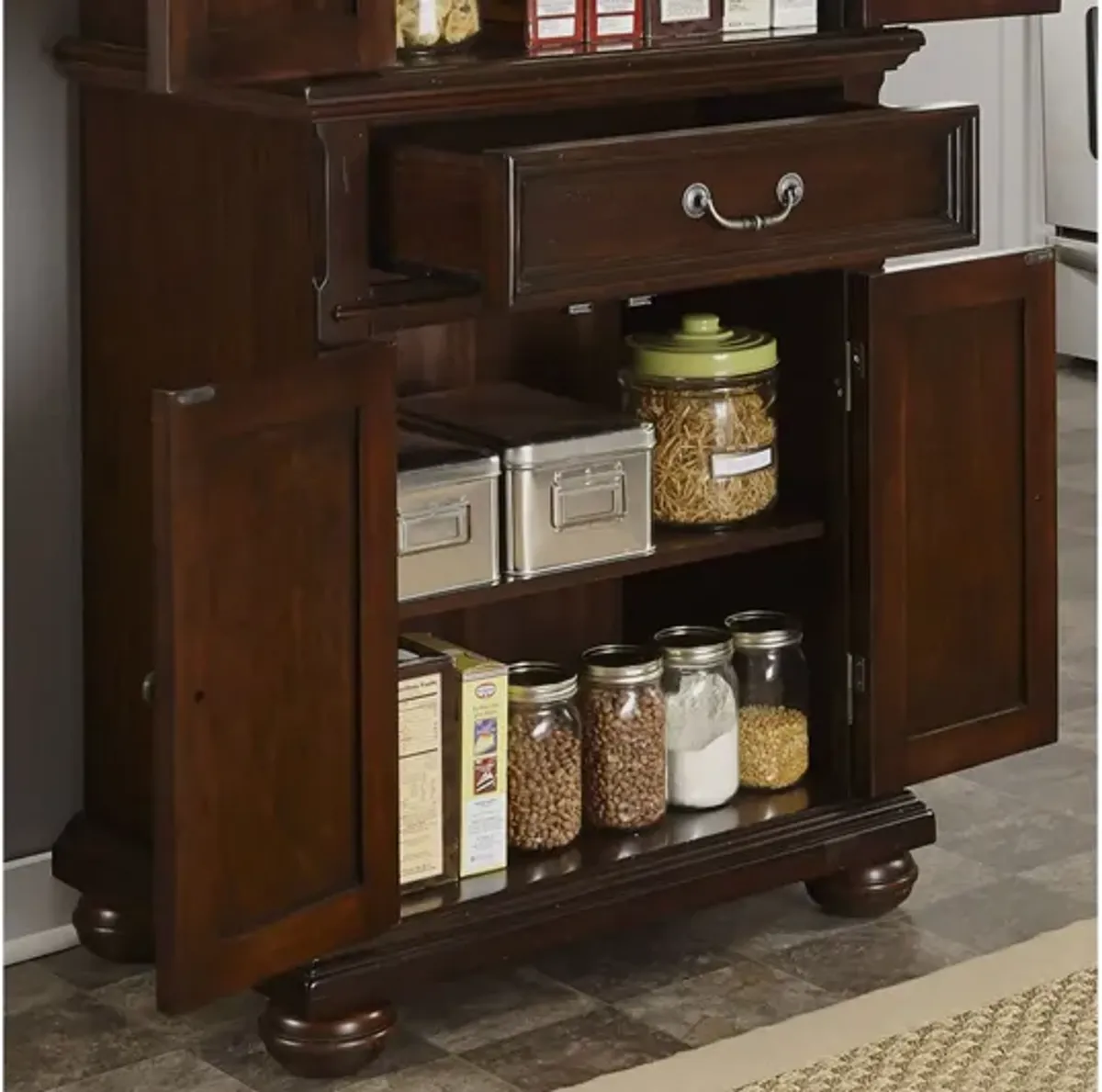 Colonia Classics Pantry by homestyles