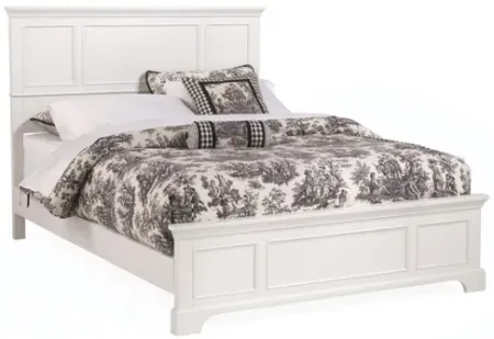 Century Queen Bed by homestyles