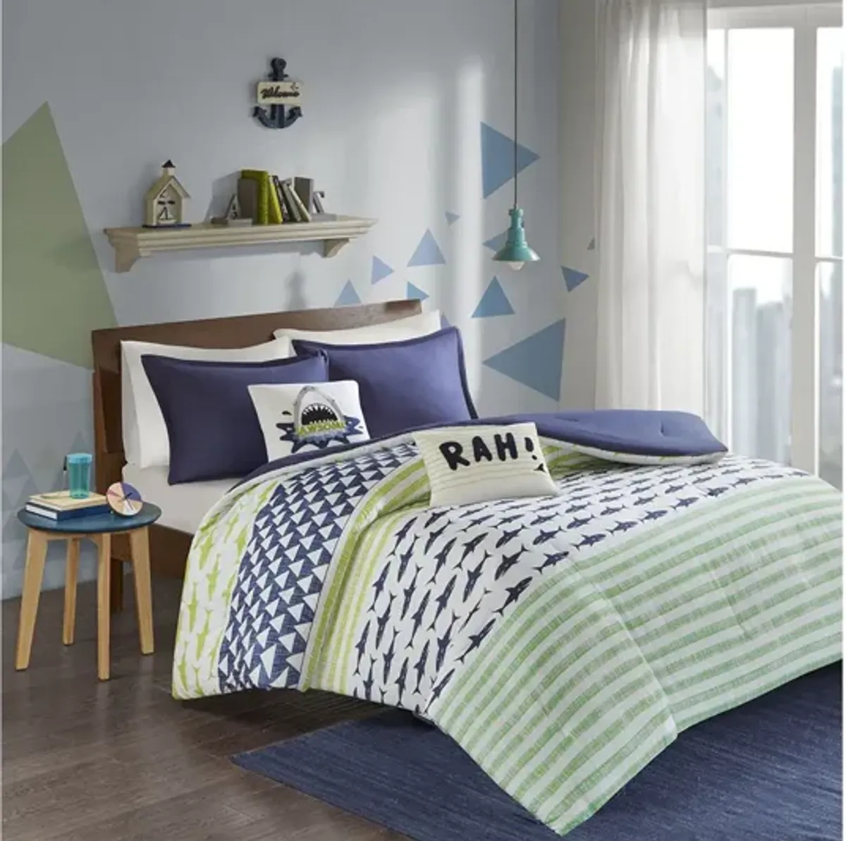 Finn Shark 5-Piece Full Comforter Set