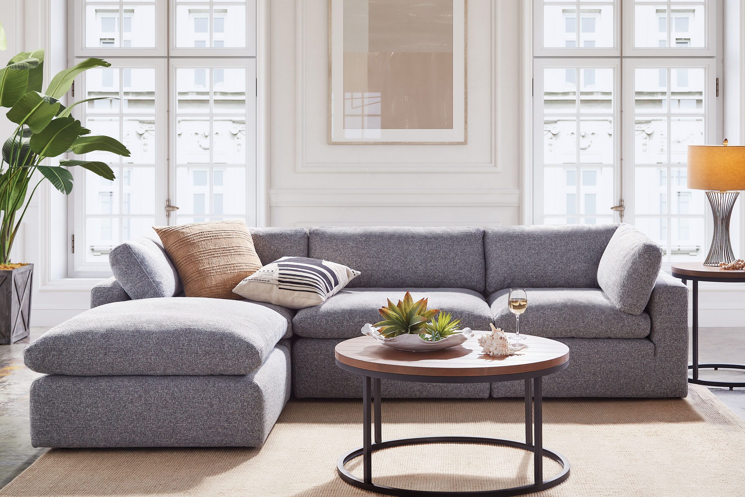 Hugg 4-Piece Modular Sectional With Ottoman