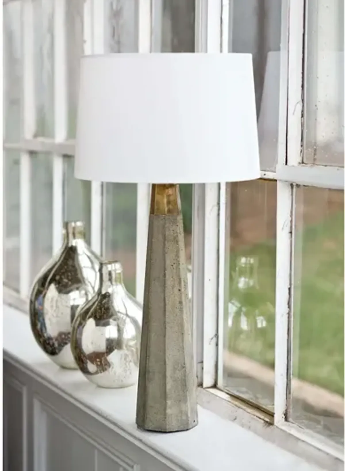 Beretta Concrete Table Lamp by Regina Andrew