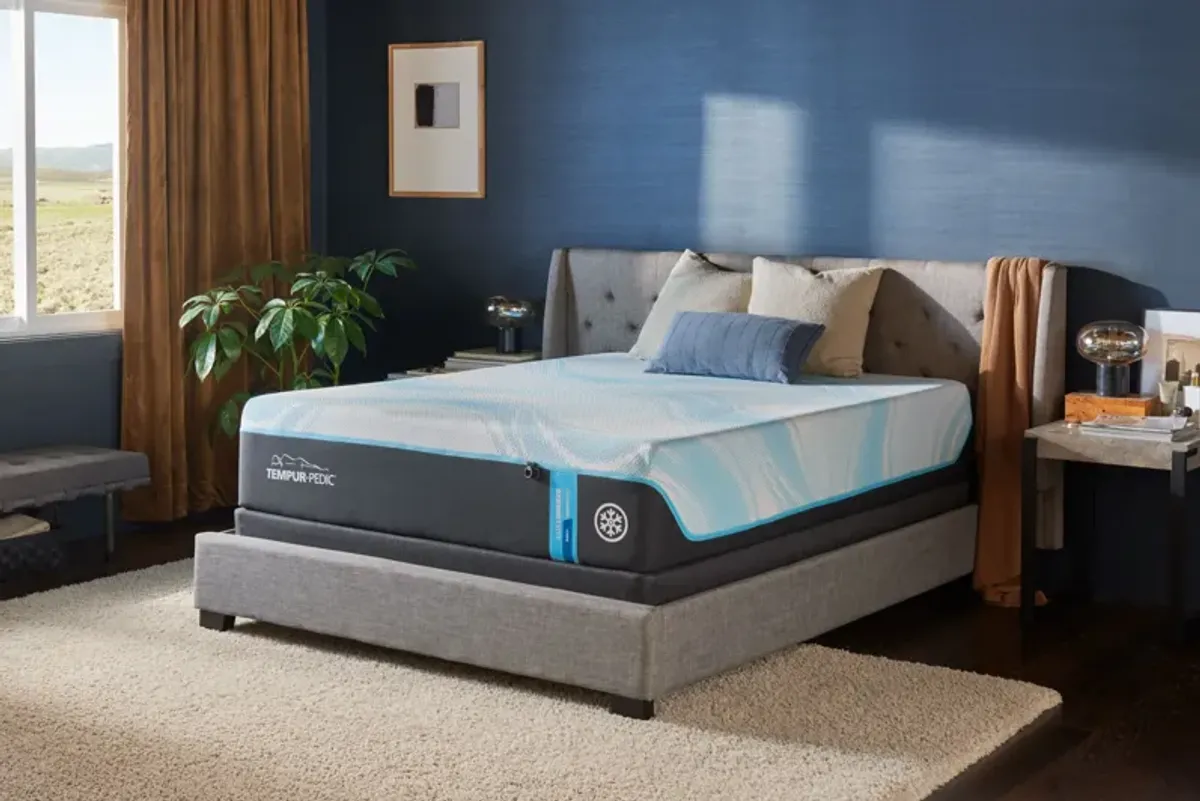 TEMPUR-LuxeBreeze® Soft King 13" Mattress