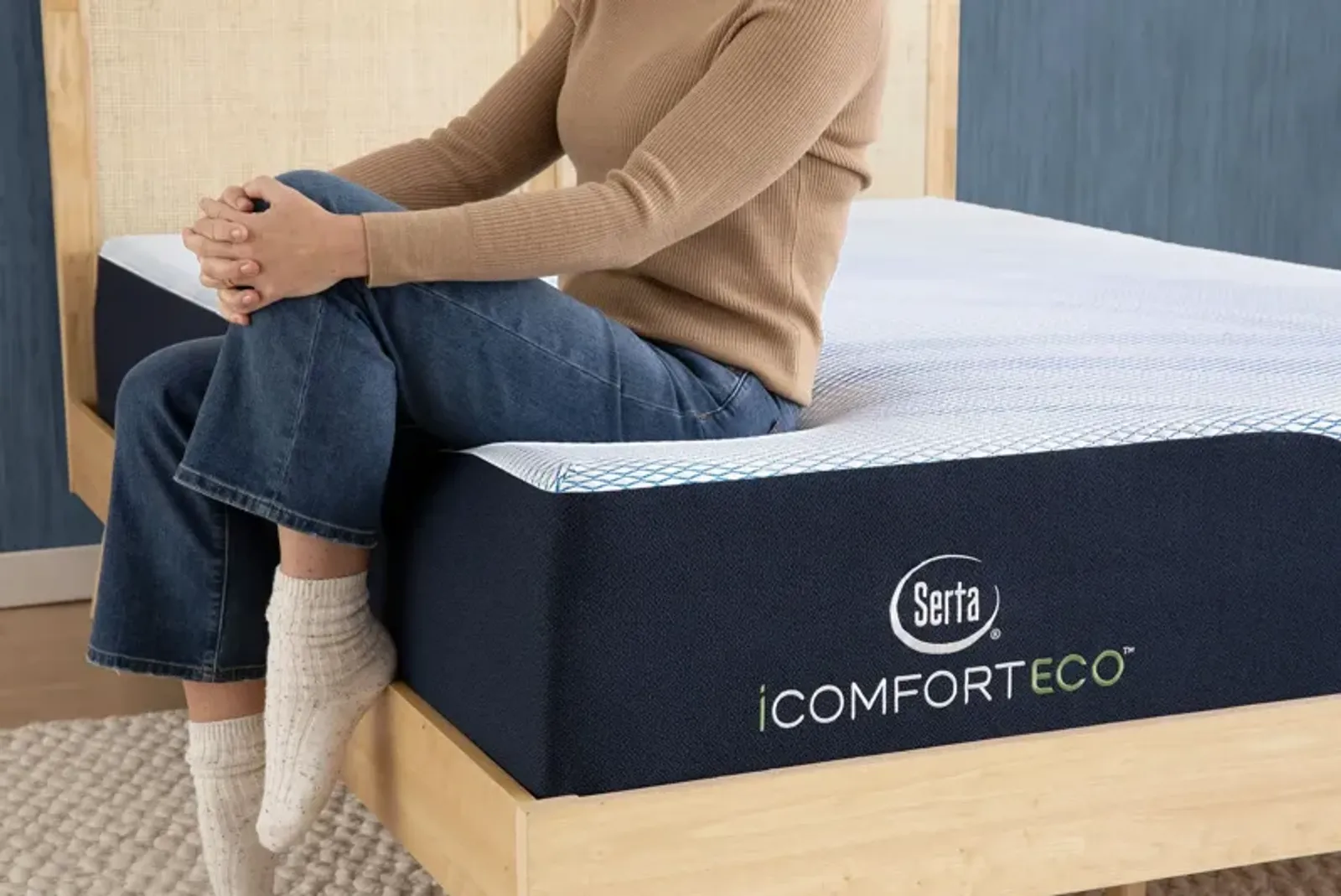 Serta iComfort Eco F10 Medium Queen Mattress