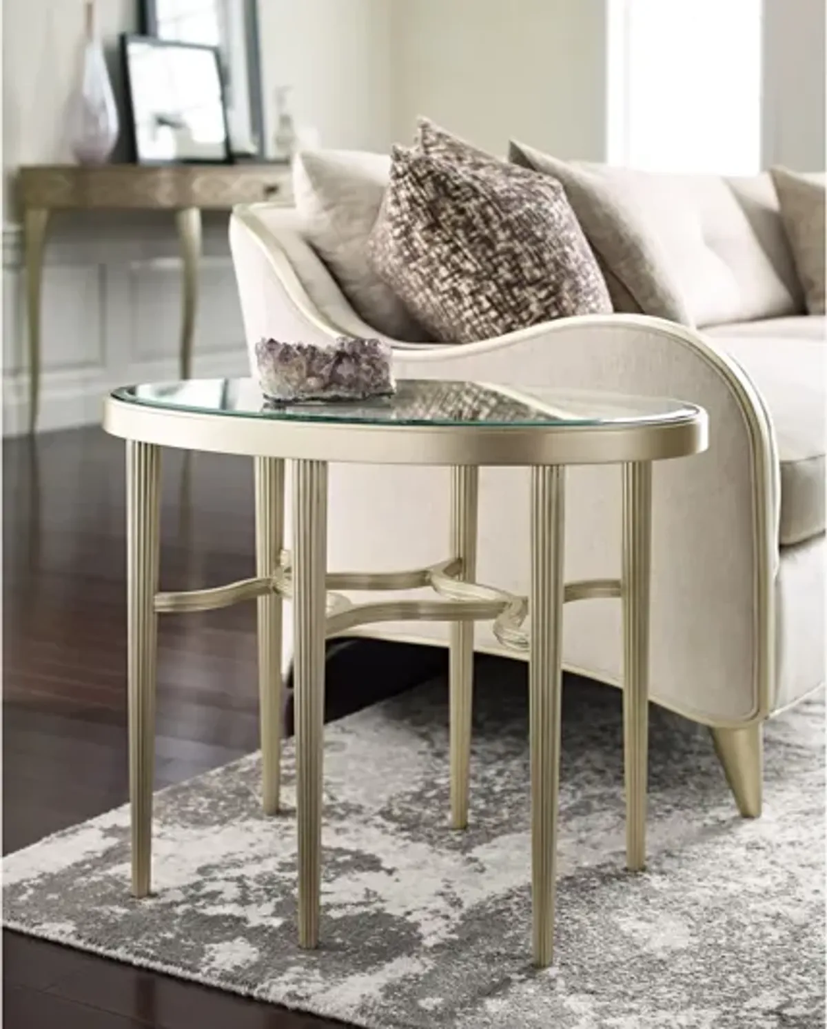 Evelyn Oval End Table