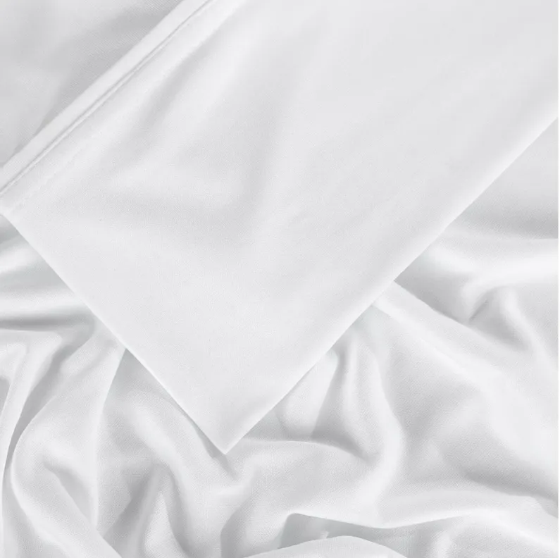 Dri-Tech Bright White Twin/Twin XL Sheet Set by BEDGEAR